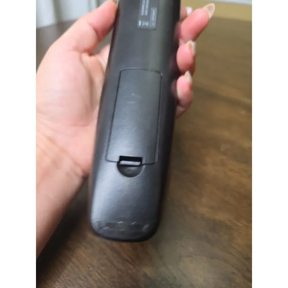 Samsung BN59-00852A Remote Control for TV LN32B550‎ LN32B650 LN40B610